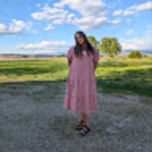 Meet your Posher, Leanne